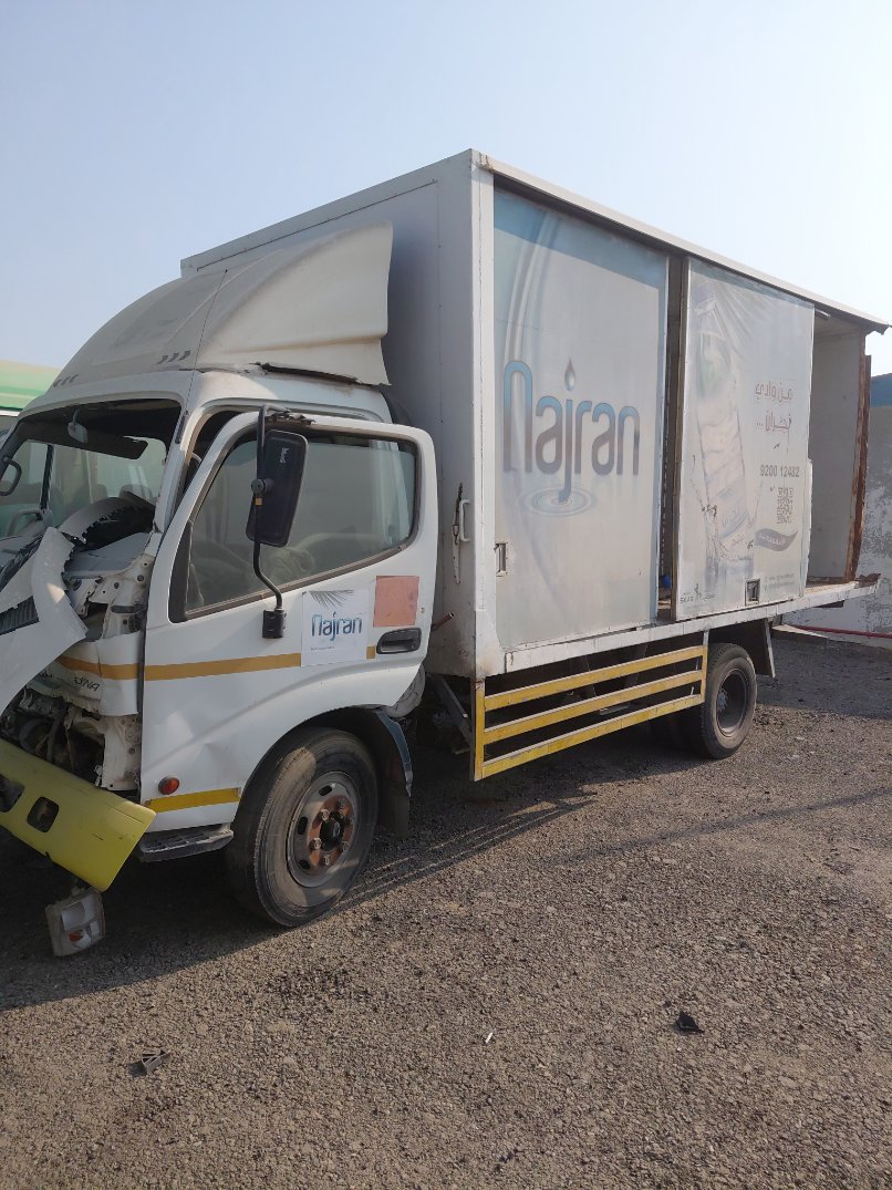 Hyundai HD1000  2010 image