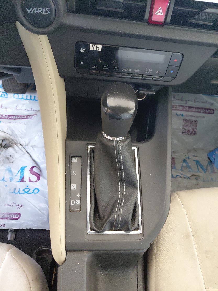 Toyota Yaris Y 2024 image