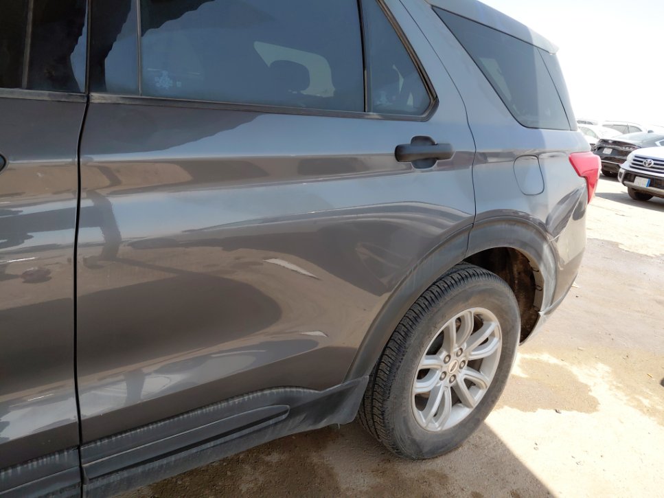 فورد إكسبلورر  4WD - اس اي رياضية 2021 image