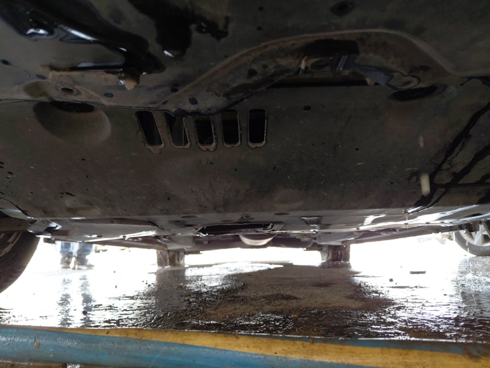 تويوتا يارس Y 2024 image