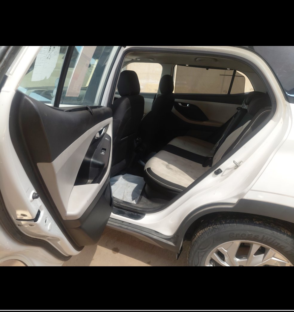 هيونداي كريتا متوسط رياضية 2021 image