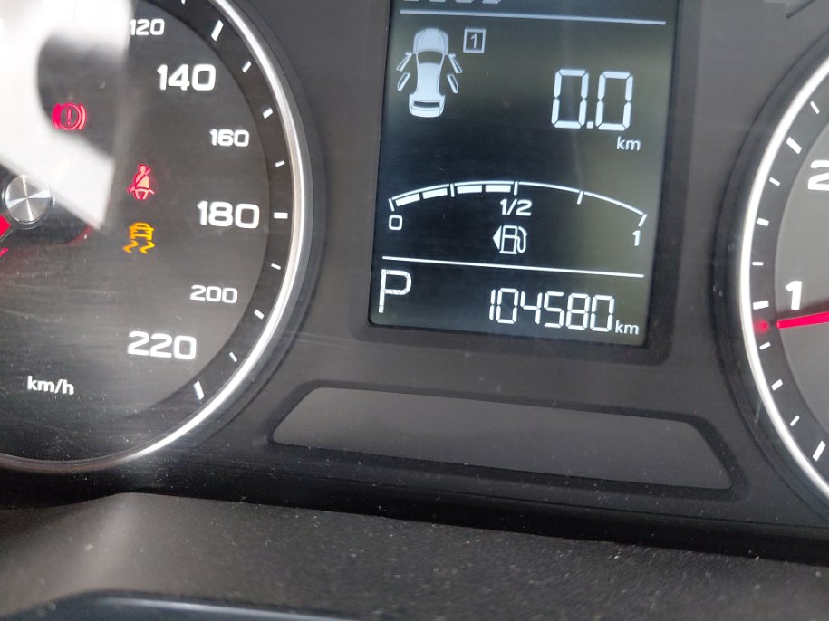 إم جي 5 عادي 2022 image