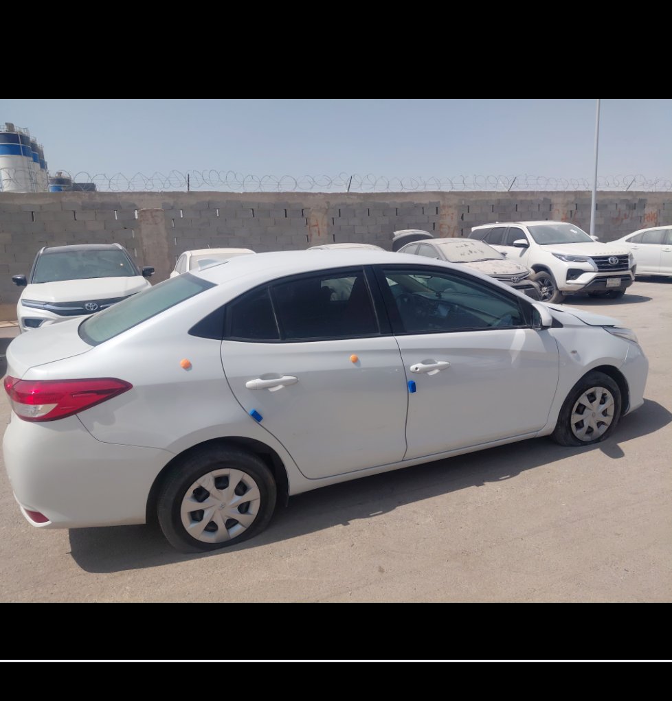تويوتا يارس Y 2022 image