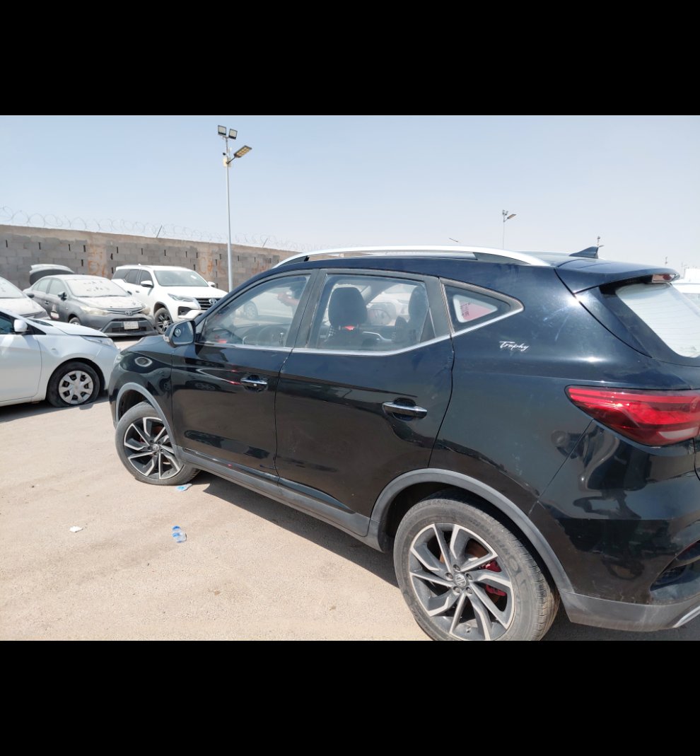 إم جي ZS لوكس رياضية - 11 2022 image