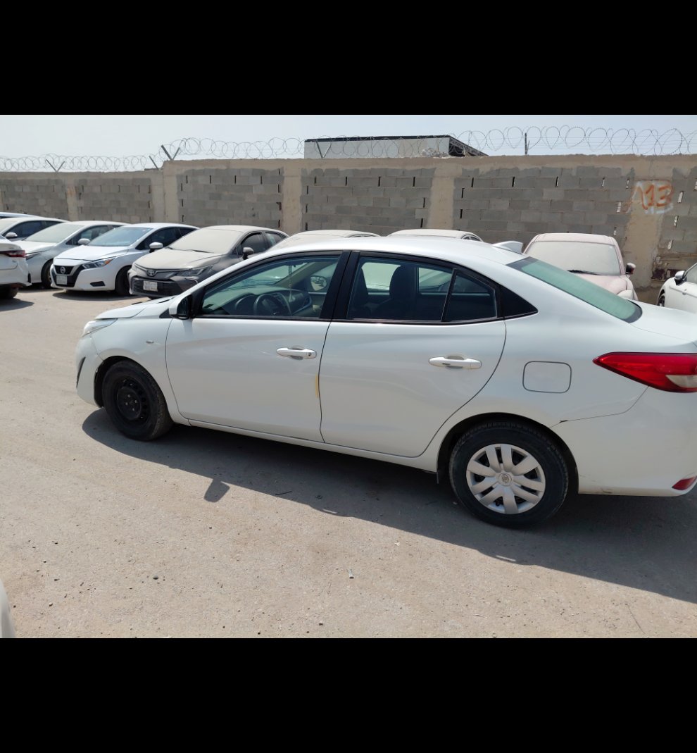تويوتا يارس Y 2019 image