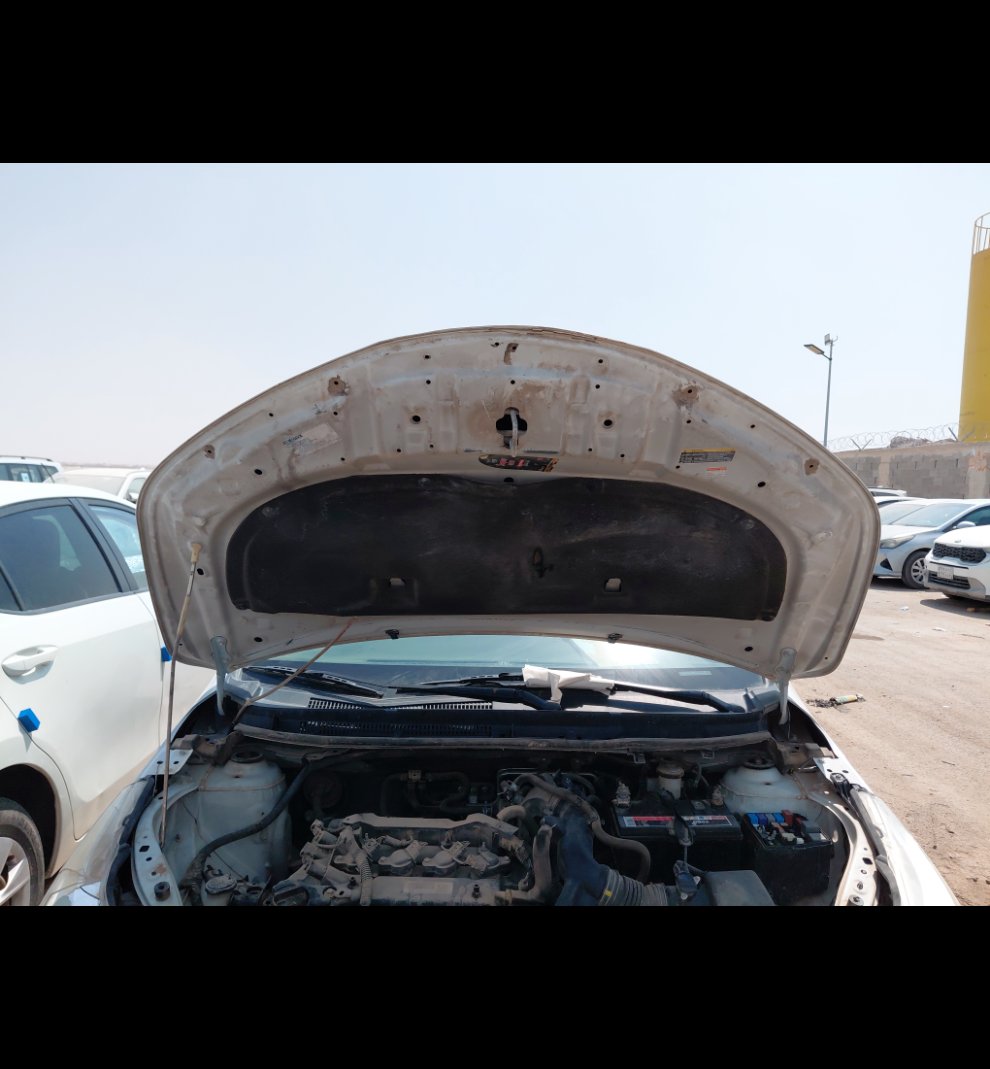 تويوتا يارس Y FLT 2021 image