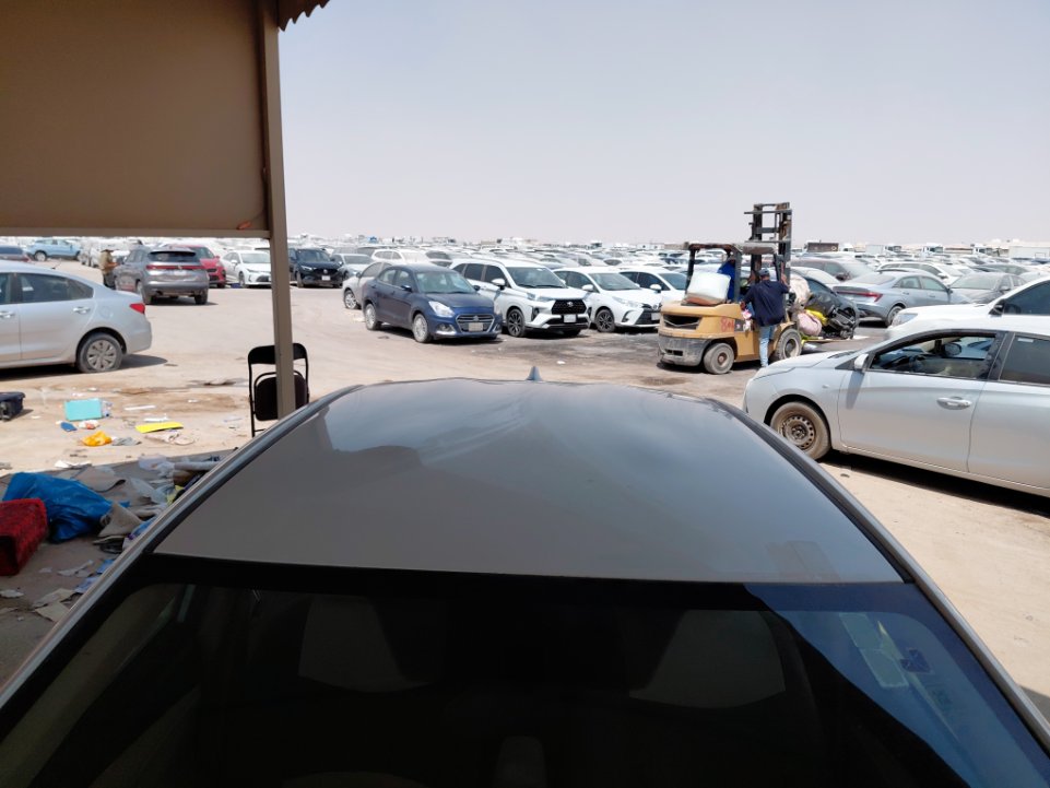 تويوتا يارس Y FLT 2021 image