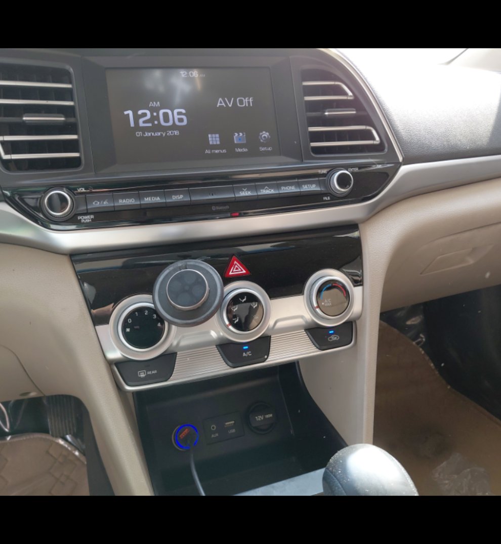 Hyundai Elantra جي ال 2020 image