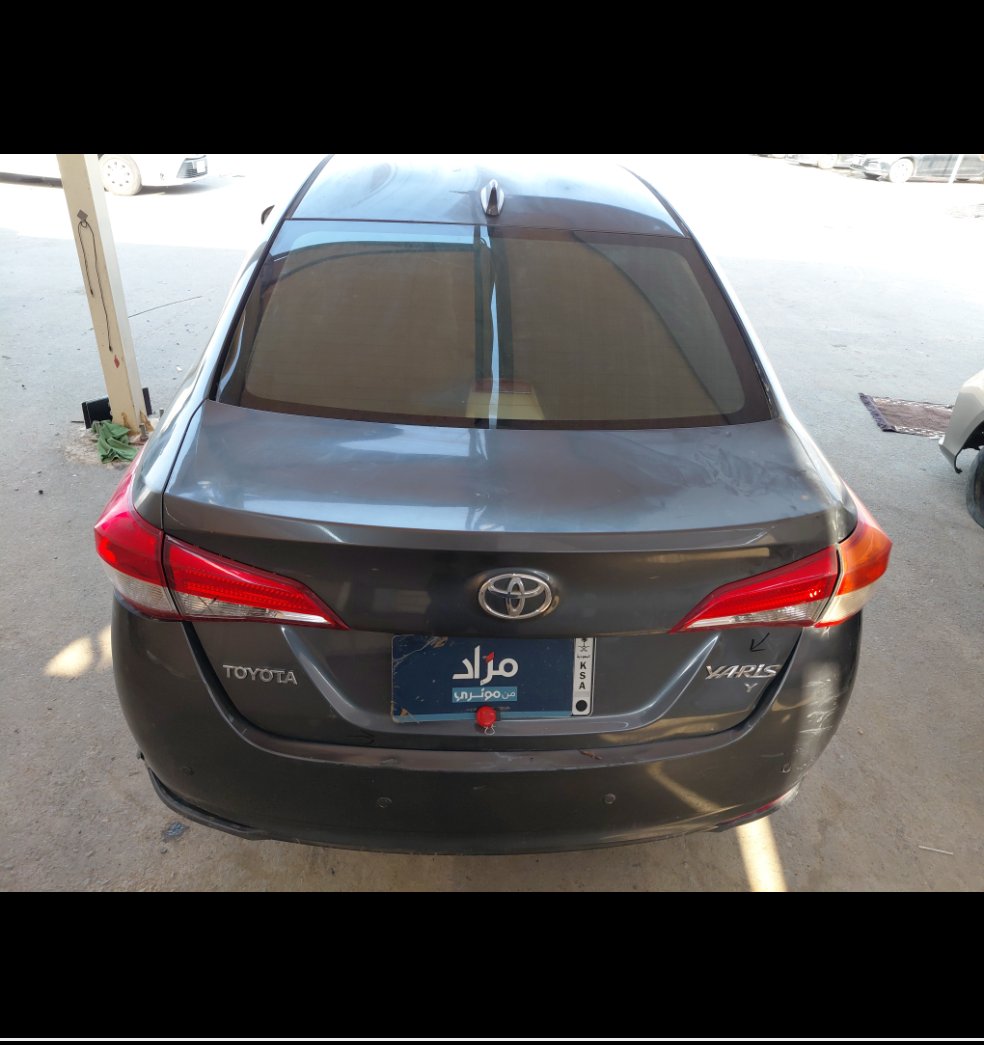 تويوتا يارس Y FLT 2021 image