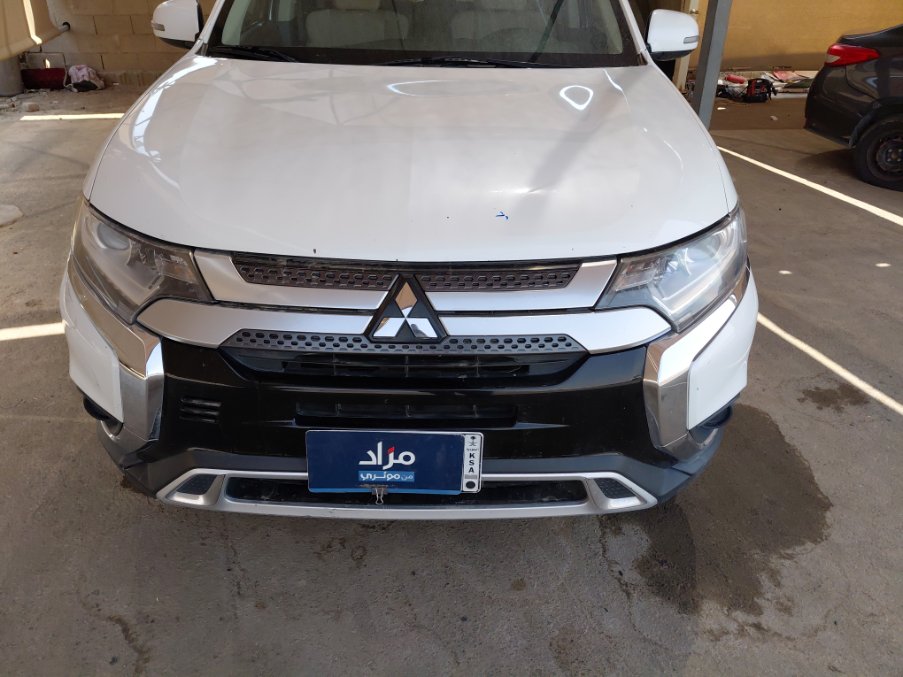 ميتسوبيشي أوتلاندر 4WD - جي تي 2020 image