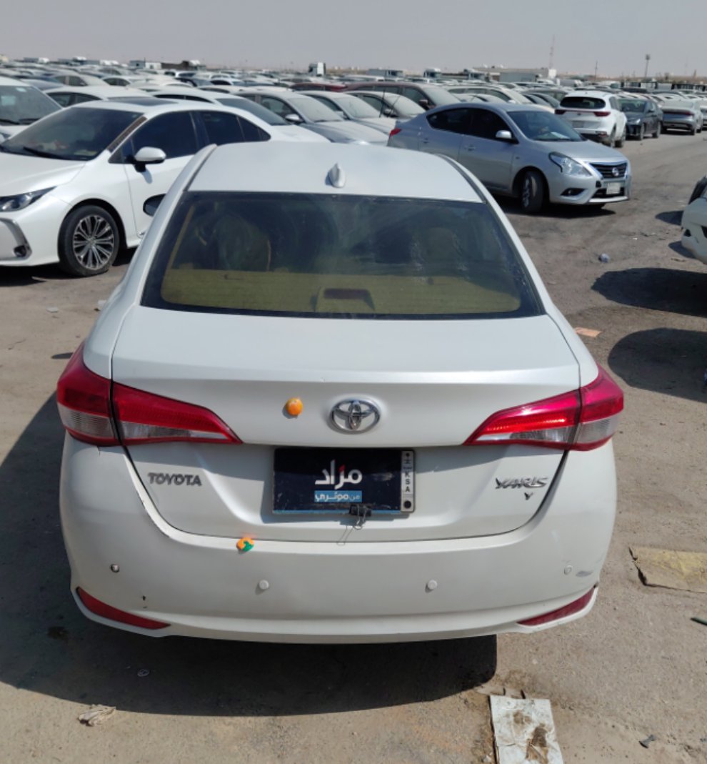تويوتا يارس Y 2022 image