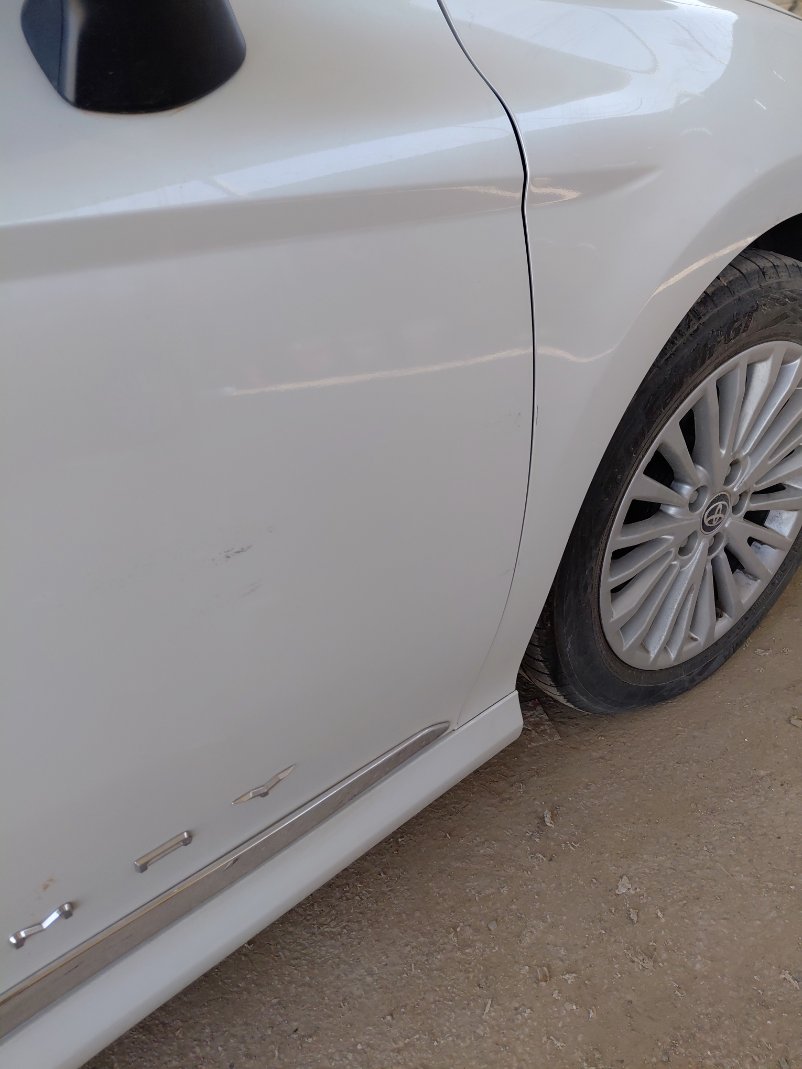 Toyota Camry LE 2025 image