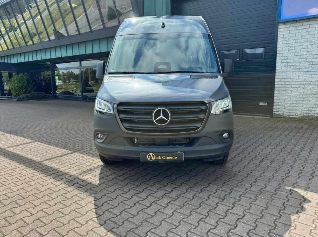 Vehicle 46023897 7324ba98 0afb 4aa7 ab13 a22cda6512fd
