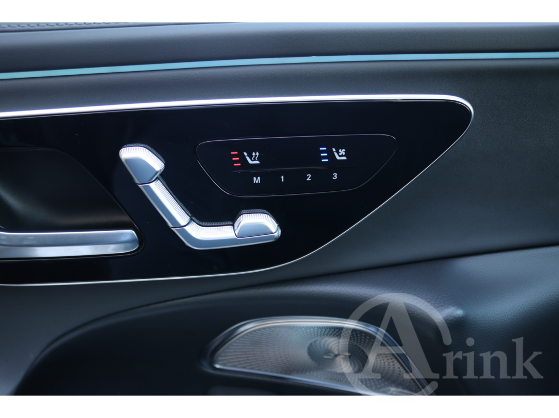 Vehicle 41207019 7af28802 5e68 47f4 a216 aa92ba4ec0f5
