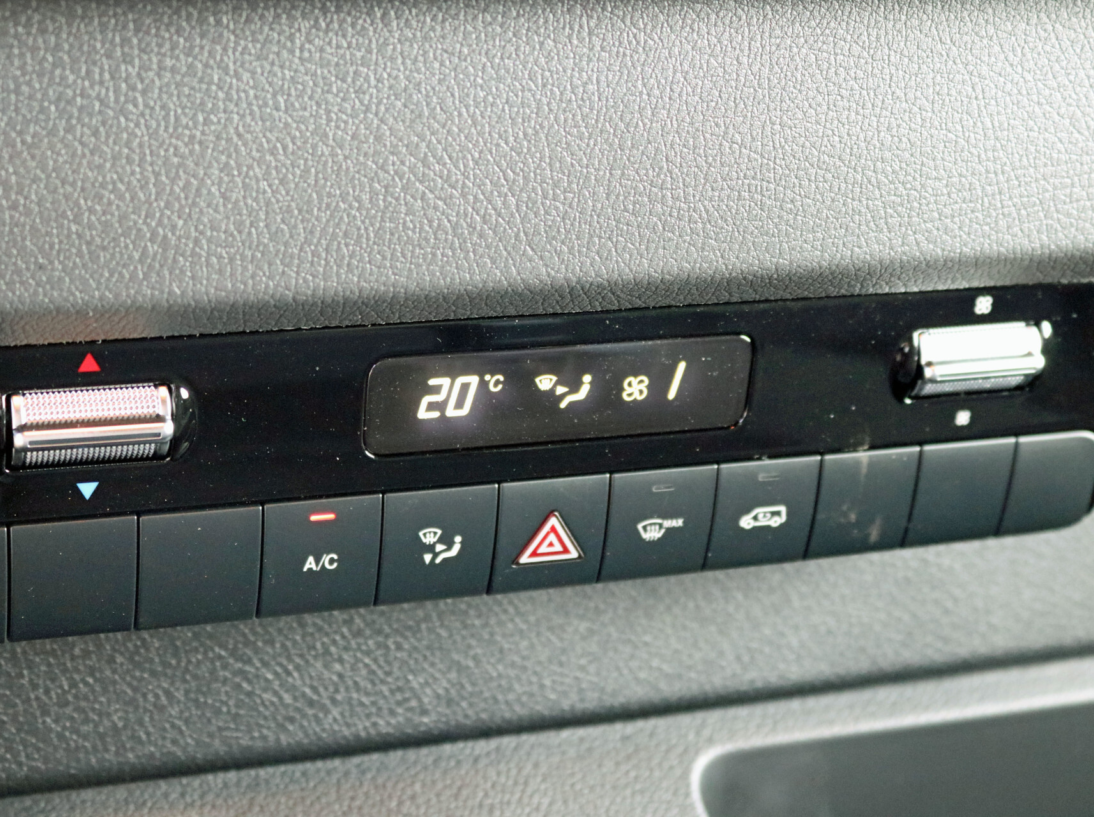Vehicle 42987759 6eb8cd7b 14da 4b73 a551 6fef63659f4d