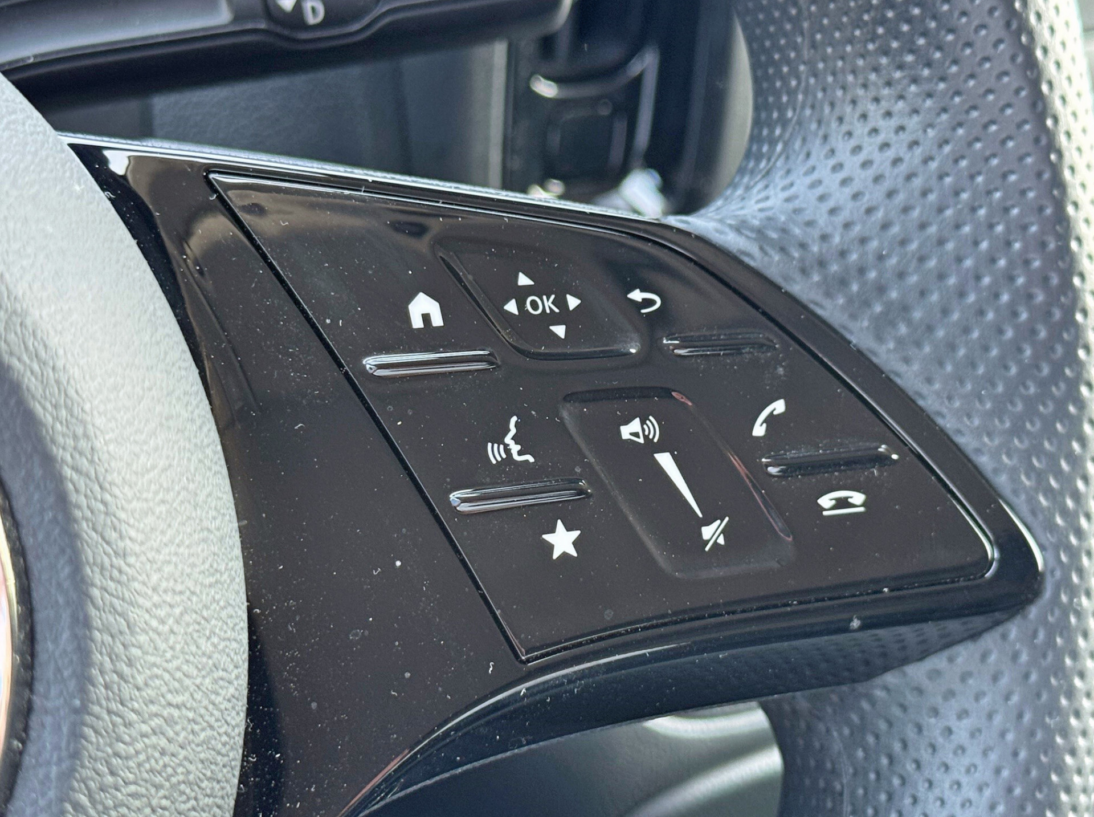 Vehicle 45693406 edc9cbcf 9d17 4f2c 9c6d db935af6d86f