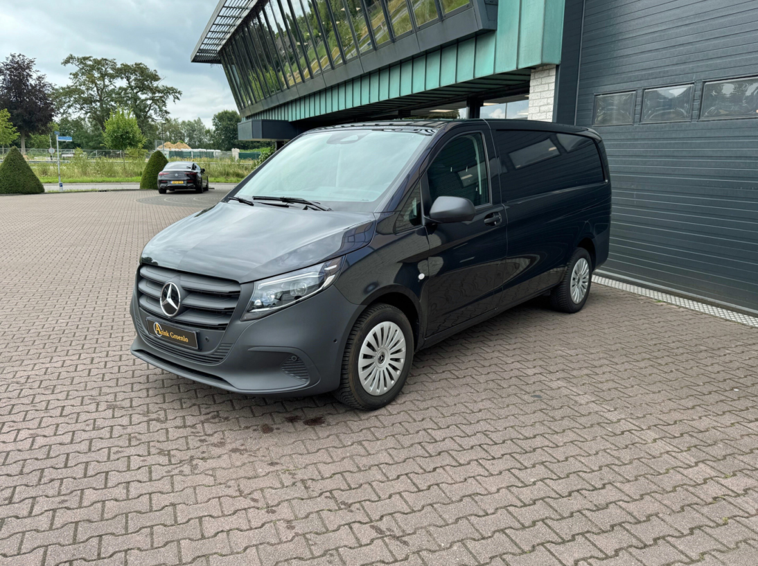 Vehicle 46452664 d2e3c363 9cbe 4fcb b39c 606dc017e2df