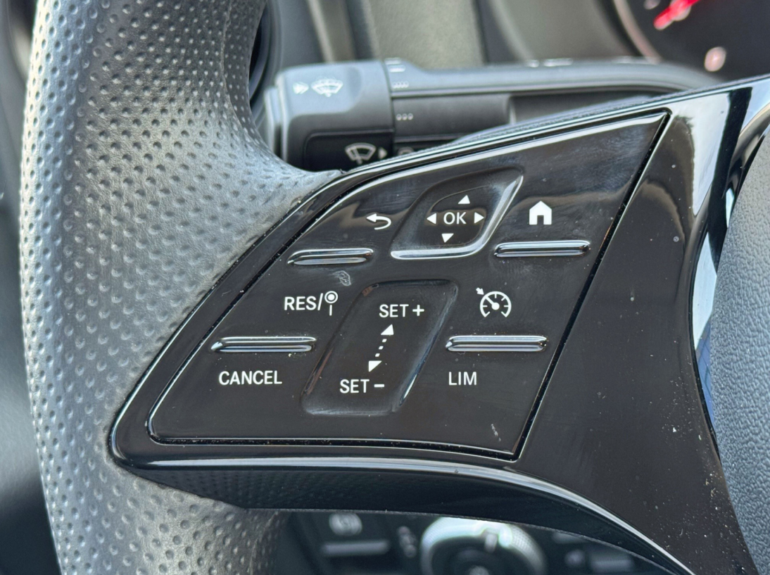 Vehicle 46452664 bec9e7b3 b654 4dde 878f 2ce44d8ef379
