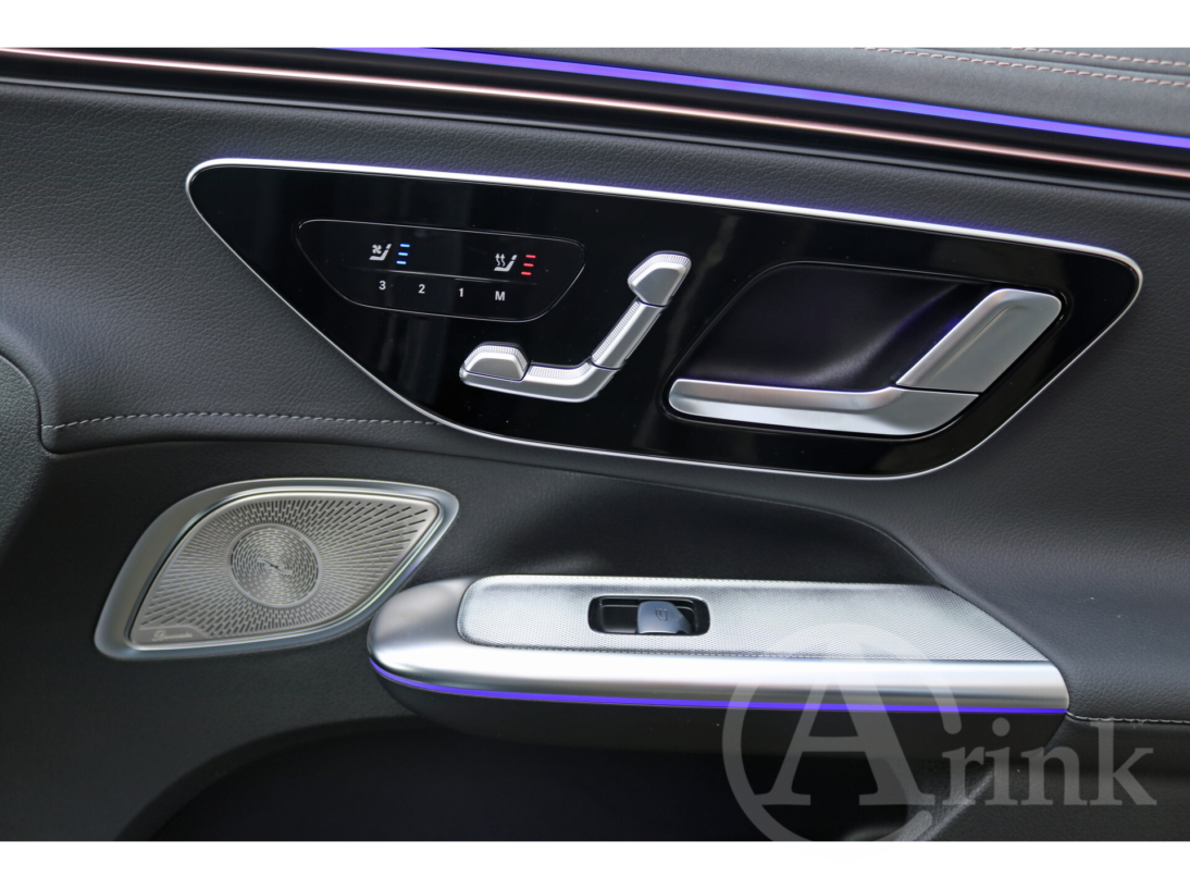 Vehicle 32795914 bf5a5660 a37b 49d0 aaff 7f1e67d0975e