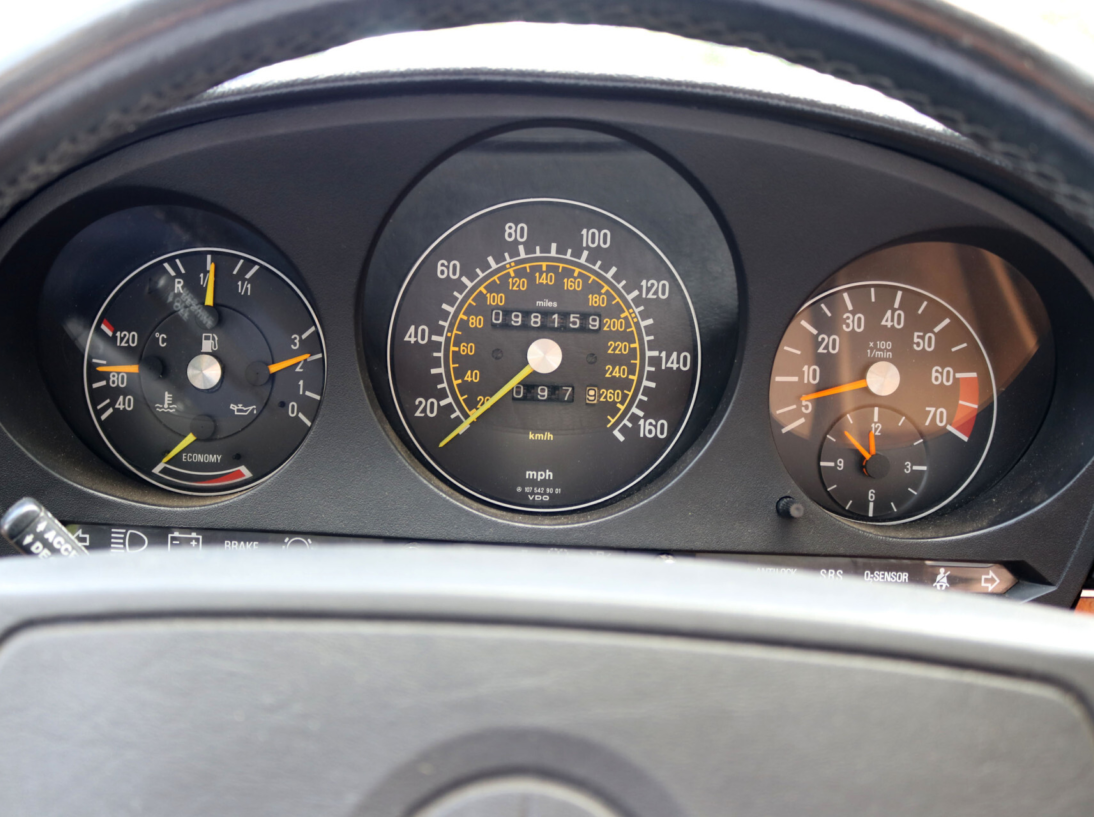 Vehicle 46514626 6e1a973b eb73 4602 9efb dbf8c61f1caf