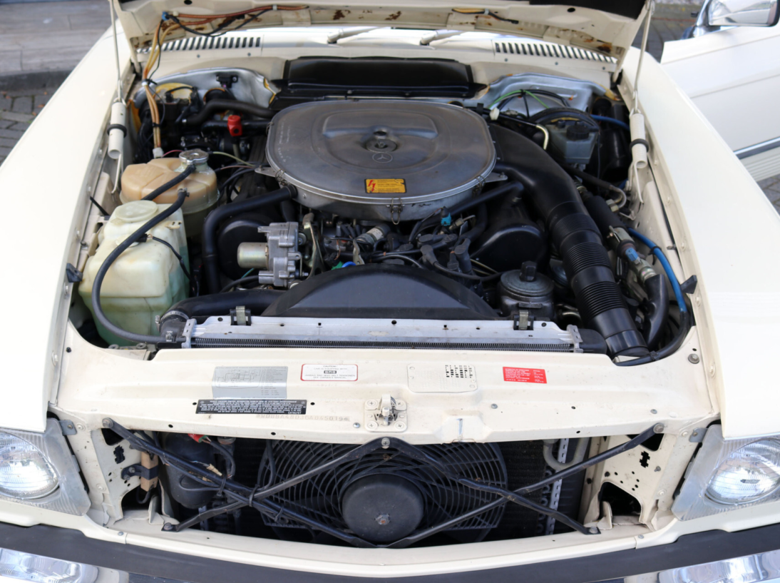 Vehicle 46514626 4ade9160 8da7 477c 8647 b7c92101e8ae