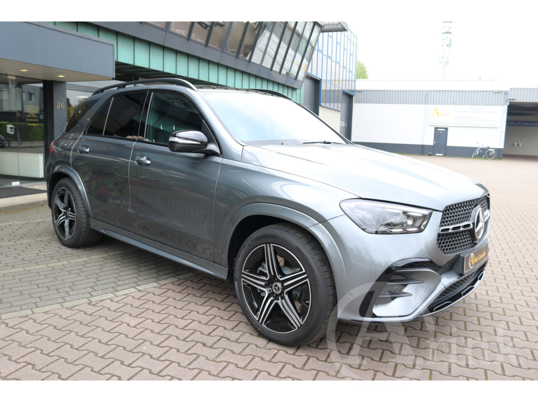 Vehicle 46466236 809d3e2f 4a5e 4561 bbc4 f41f112e189c