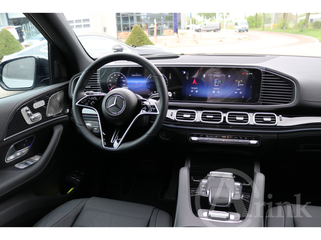 Vehicle 46466236 c09b62ea d186 4f12 abcc cc6bcc4cae6c