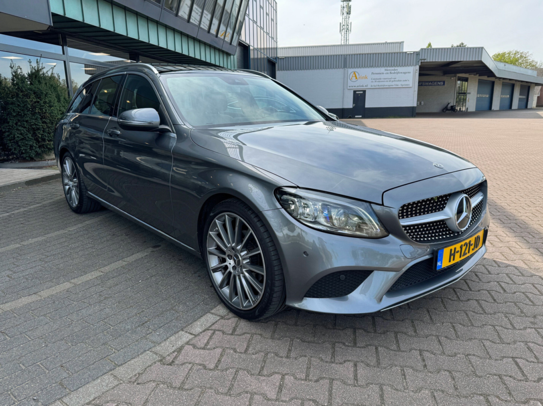 Vehicle 45800978 5f80af11 f434 407a b6a9 3fc436db3900