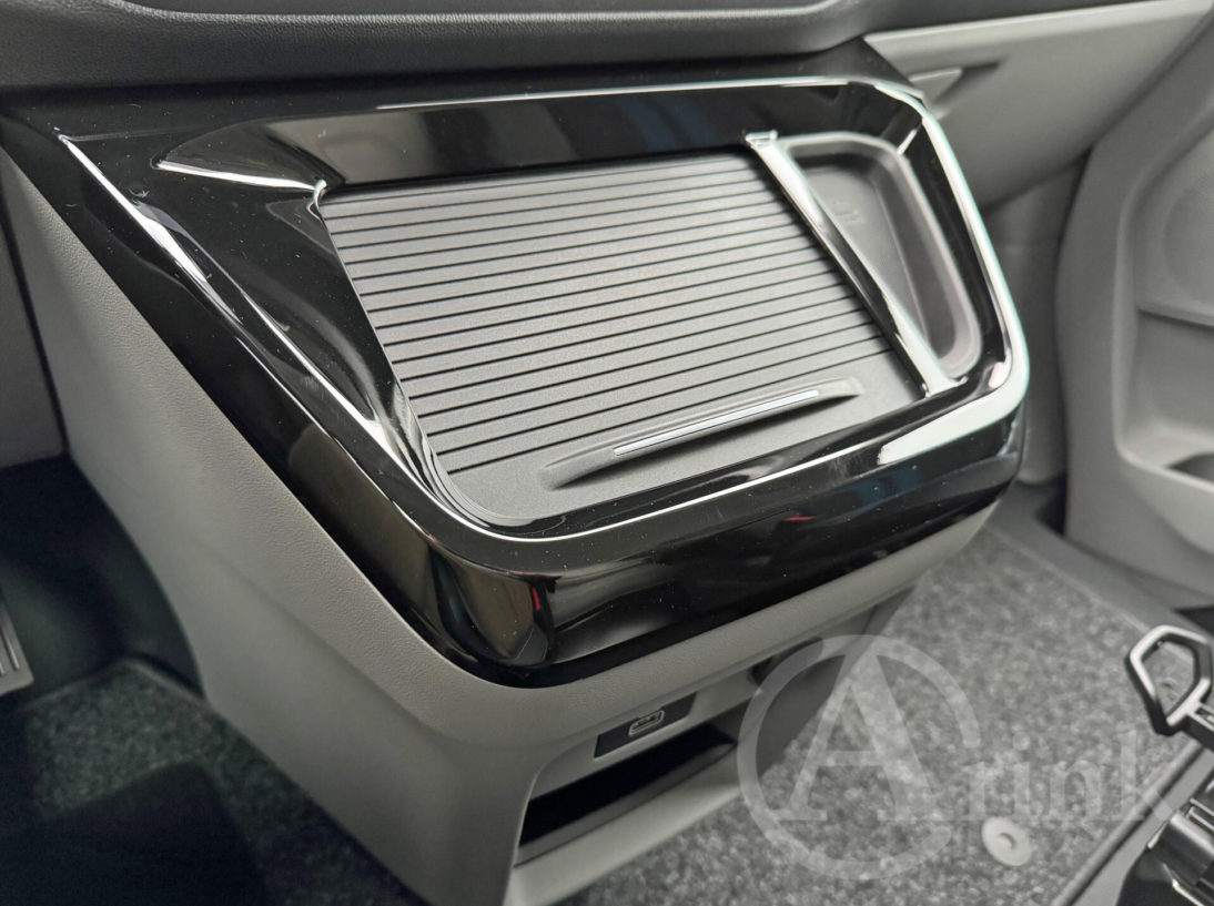 Vehicle 41840289 e1a8e080 255c 4456 8832 ce79df9b776f