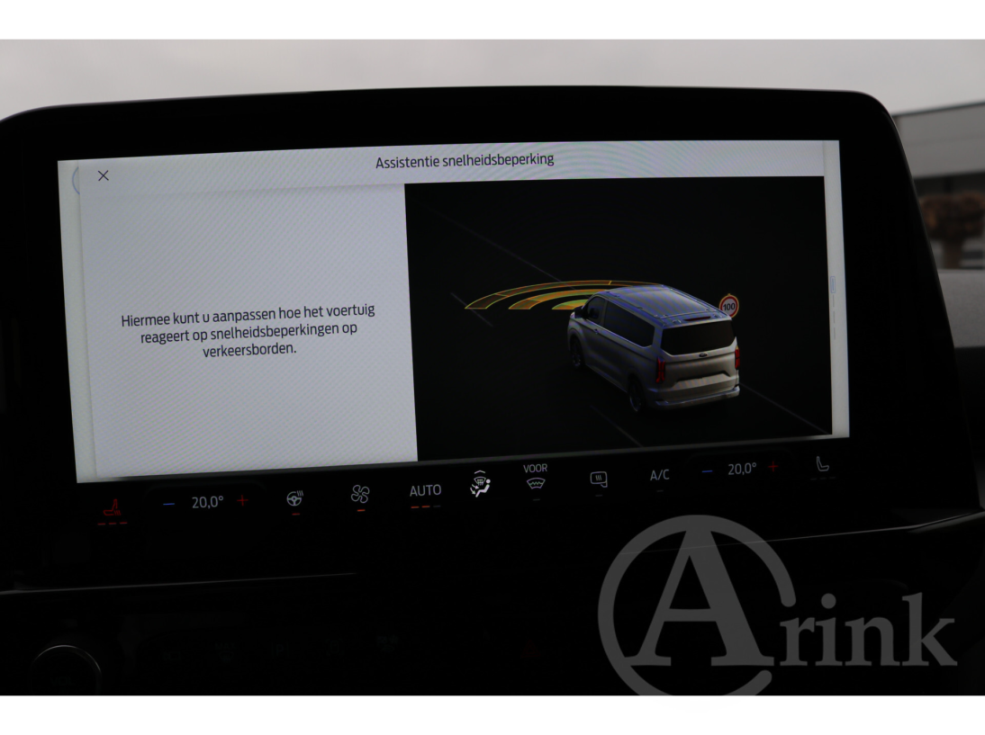 Vehicle 41804262 d94ab7ba 302b 4812 b494 643fd5cb1e15