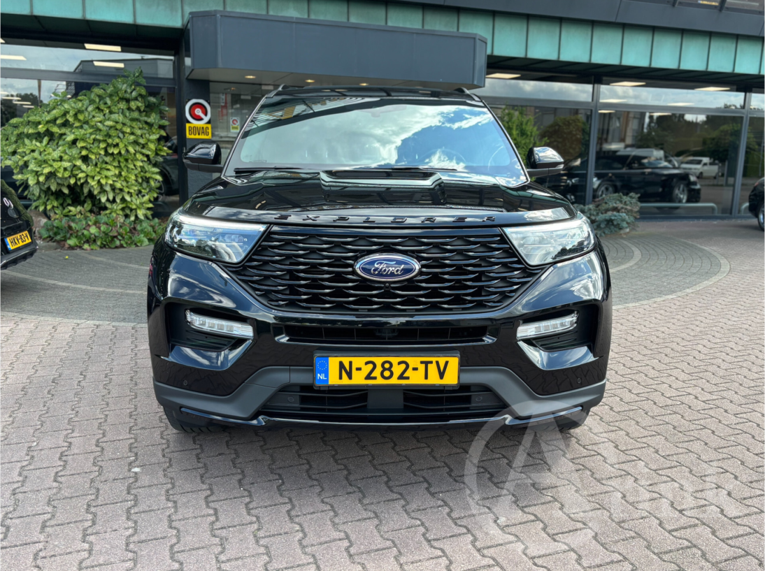 Vehicle 46696149 2ca33ebf d25b 4841 92b6 26d934b8bce3