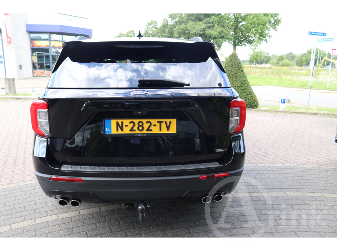 Vehicle 46696149 891966e7 d1fb 40f5 ba21 e15578118f66