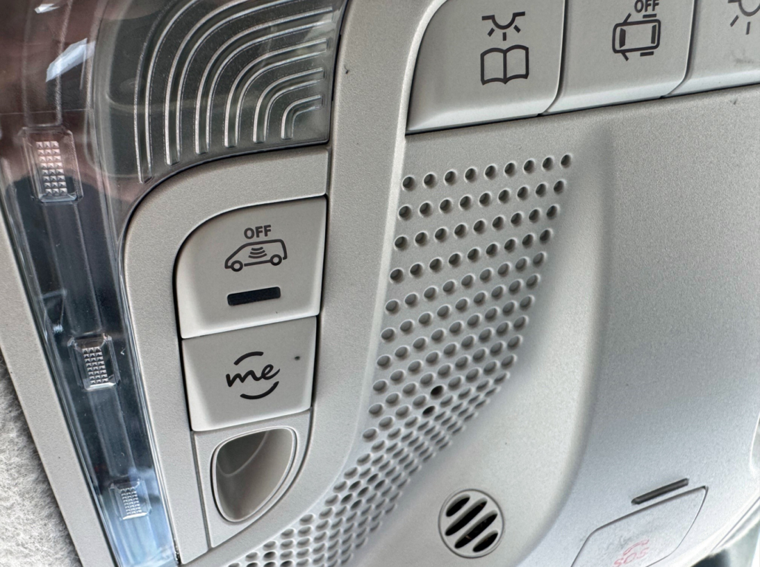 Vehicle 45987207 d6f2dd51 4c91 4e0e ada1 fafe2f4c5aac