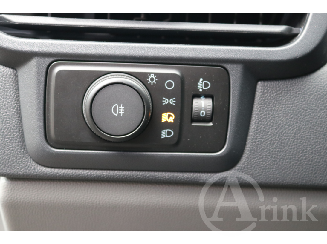 Vehicle 41891358 70d9f2a9 2740 49ee 8df6 934909d605b6