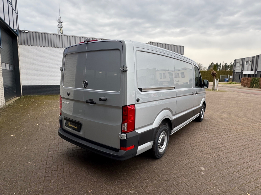 Vehicle 35122590 5eb3c239 4624 4847 9e68 a81d718e90e8
