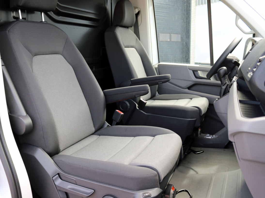 Vehicle 35122590 a7a15eed 2e0a 4684 8159 755d568e9a42