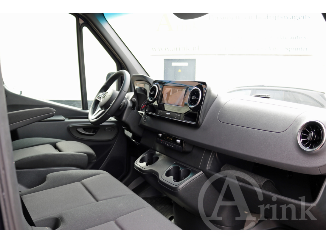 Vehicle 40011135 ea9a1365 a485 4333 96cd ee0841474a61