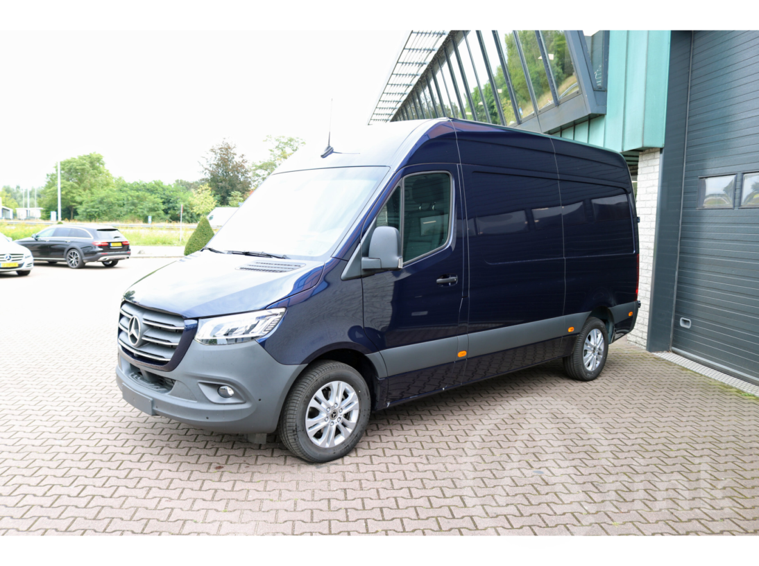 Vehicle 40011135 dfbb8a5a 5140 4568 92bd edfcfe81ae3b