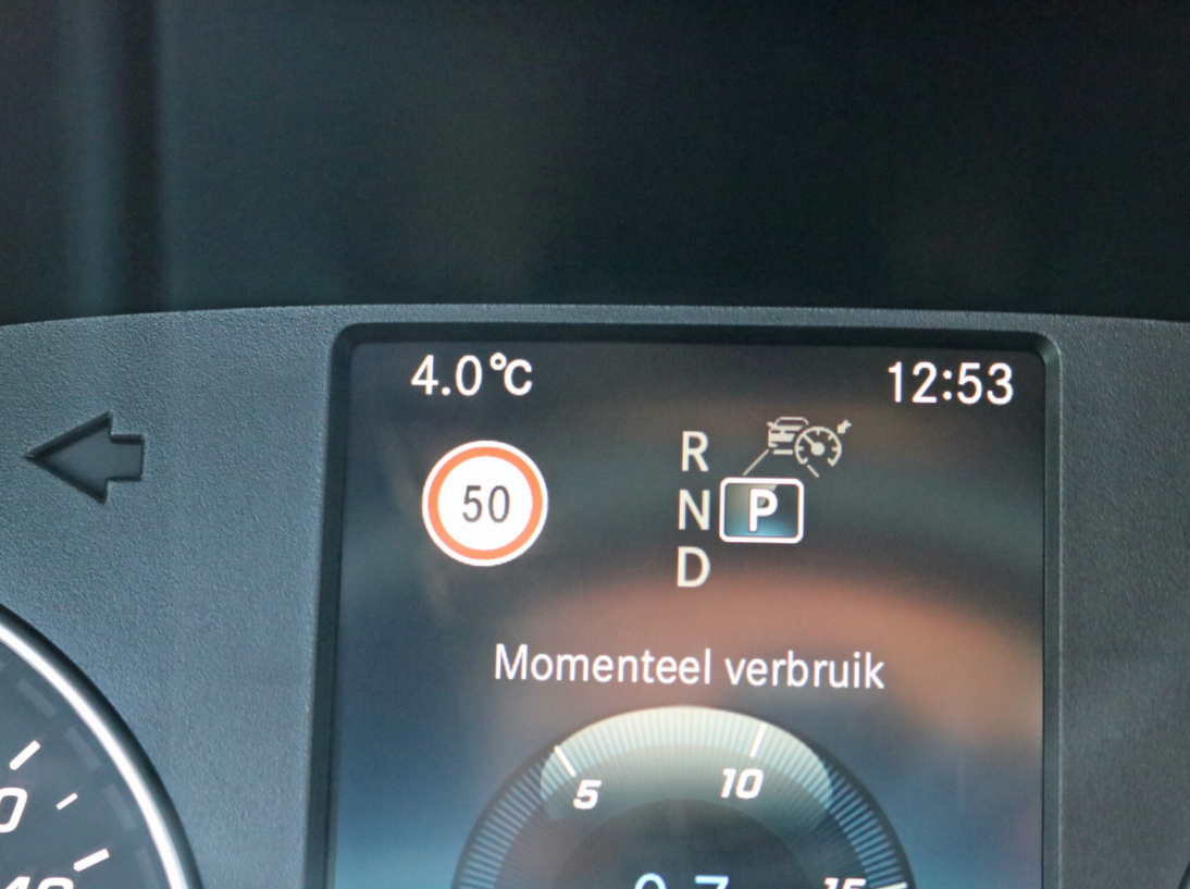 Vehicle 40668136 819c7e20 d0fc 477d 8283 ed377feaed95