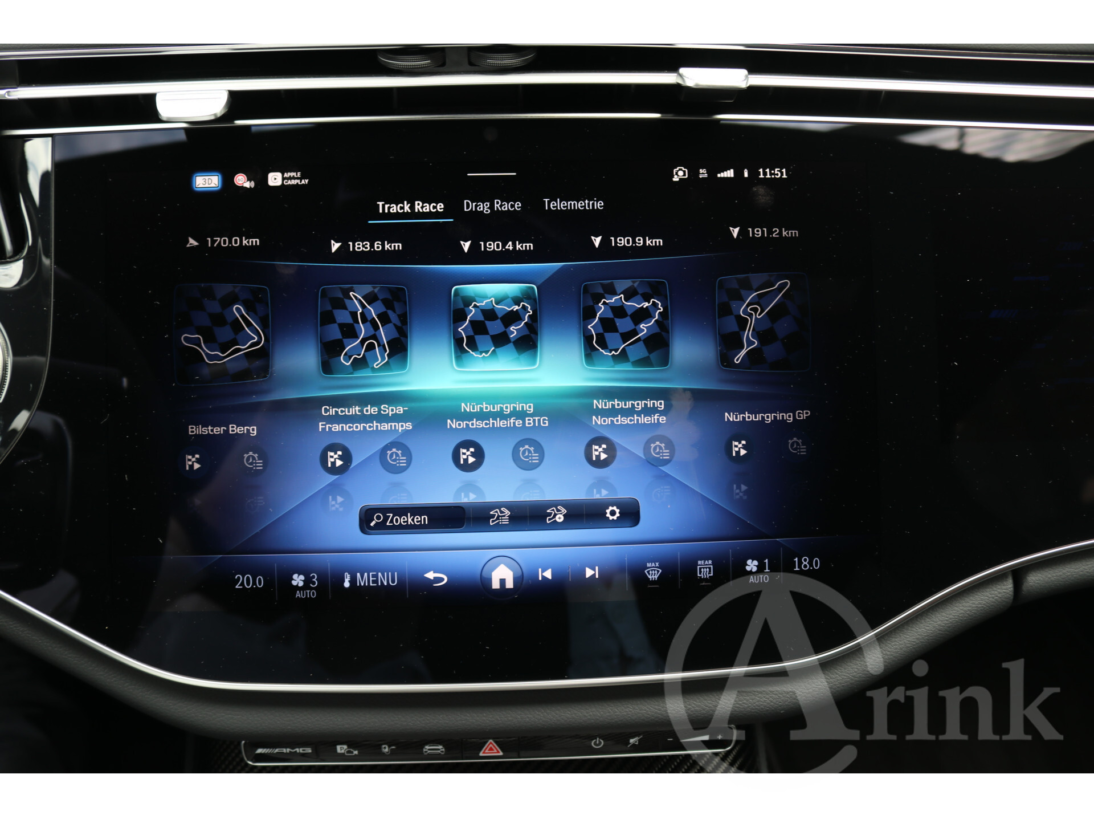 Vehicle 45405956 410350e2 d4a2 426f 97d1 a1d7ff8d4278
