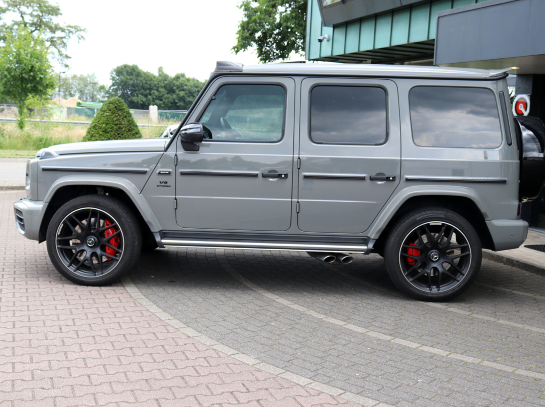 Vehicle 45807294 b6353060 6c11 4593 8c5b b4184d6210d2