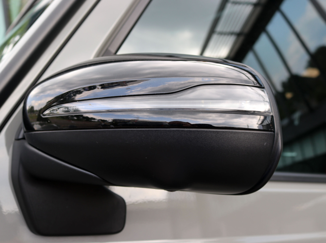 Vehicle 45807294 e5757902 e3f2 4a45 85ad 91464399b23a