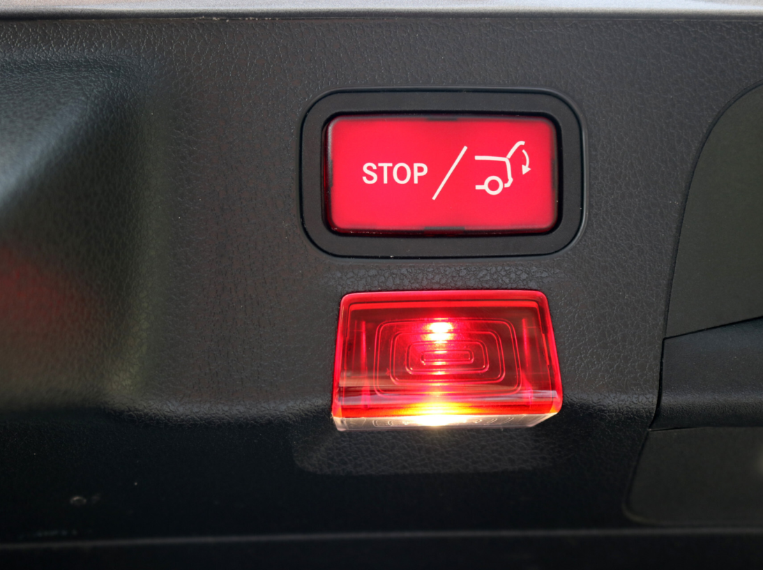 Vehicle 46803535 c10afff1 72c6 4cfb 8b40 3f64359b24c1