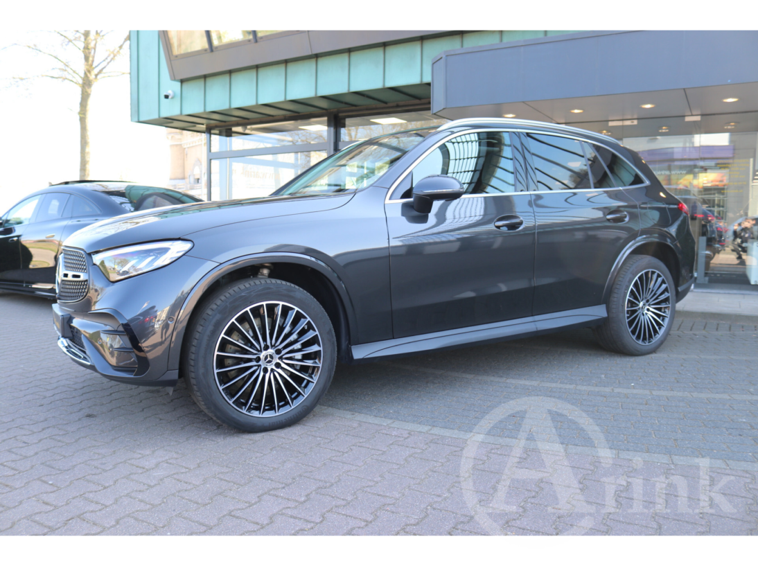 Vehicle 44006522 6dbc1cd0 5aad 46e7 8093 29b181380e60
