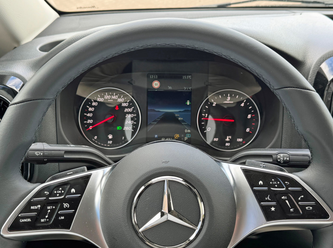 Vehicle 46278450 70c3e56a 9a8d 4d06 a052 f919cae1d71e