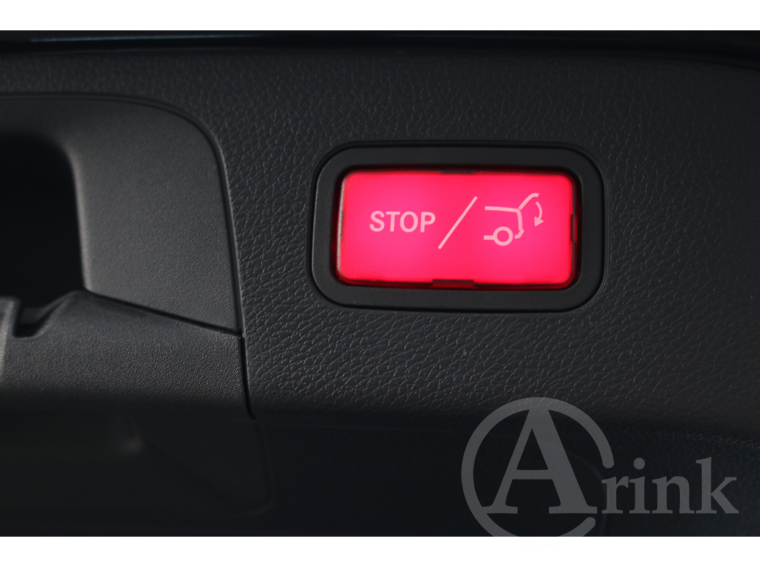 Vehicle 29494962 96ea9d35 7106 4541 8e7e 25dd97f2689e