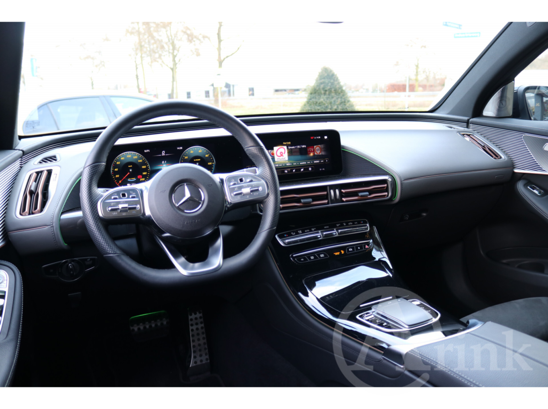 Vehicle 29494962 94b12abd c78c 4c38 9bb4 678e80eab3de