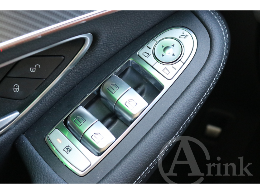 Vehicle 29494962 73c9970a 3eef 4a67 9c52 50cc35b19ef8