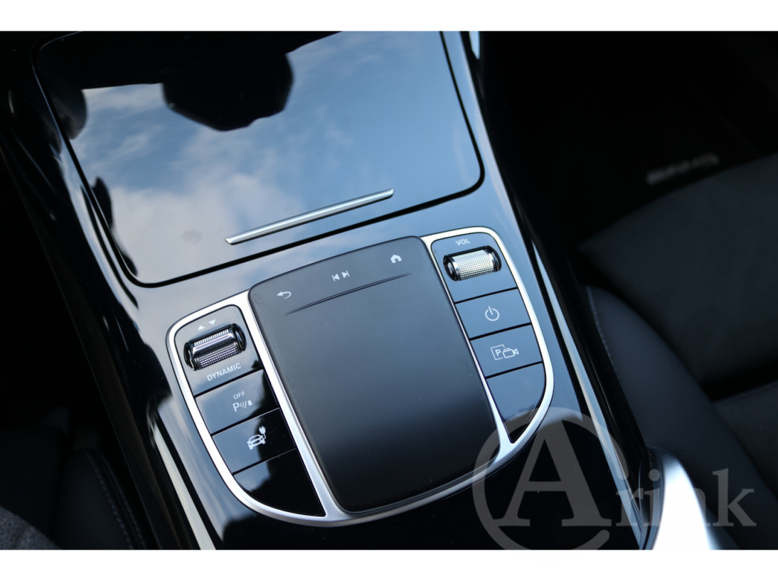Vehicle 29494962 0059a89b d12d 42c2 99d7 6df9d12f7c85