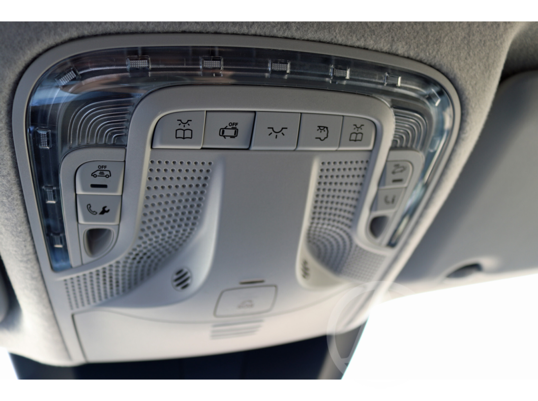 Vehicle 39826020 d9dd5c26 0f03 47ae b97c 7af03512548b